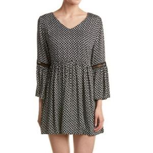 MINKPINK Black and White Bell Sleeve Mini Dress Size Medium